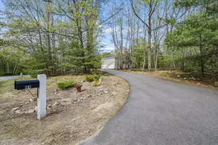 44 Brick Mill Rd, Bedford, NH 03110 - Photo 36