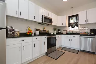 493 Manchester St, Manchester, NH 03103 - Photo 6