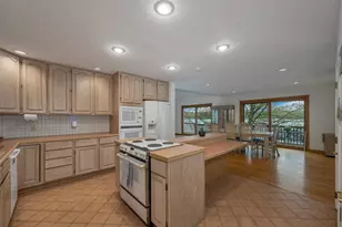 2 Blue Heron Ln, Deerfield, NH 03037 - Photo 10