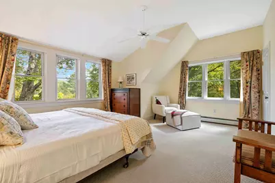 736 Pleasant Street, New London, NH 03257 - Photo 24