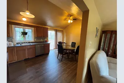 223 S Main Street, Seabrook, NH 03874 - Photo 6
