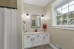 29 Natures View Dr, Laconia, NH 03246 - Photo 28