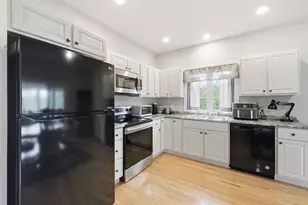 29 Butternut Ln, Laconia, NH 03246 - Photo 4