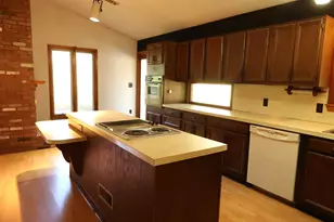 38 Marshall Ave, Hartford, VT 05001 - Photo 26