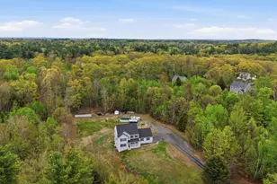 23 Phillips Rd, Sandown, NH 03873 - Photo 8