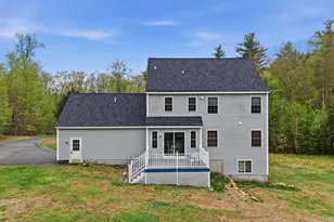 23 Phillips Rd, Sandown, NH 03873 - Photo 6
