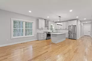 380 E Dunbarton Rd, Goffstown, NH 03045 - Photo 20