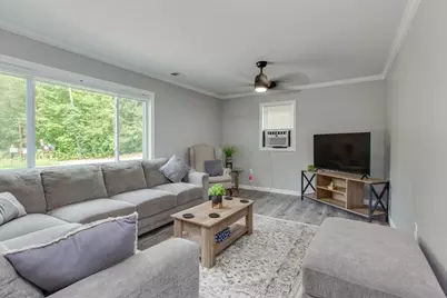 31 Church Street, Tilton, NH 03276 - Photo 4