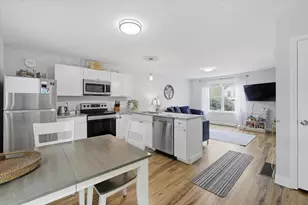 60 Pine St, Rochester, NH 03867 - Photo 10