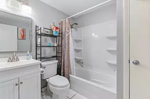 8 Lancelot Court, Salem, NH 03079 - Photo 16