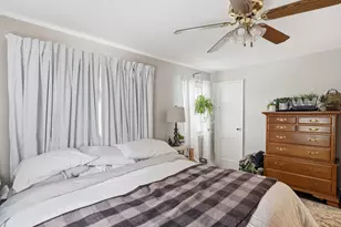 77 Merrow St, Manchester, NH 03104 - Photo 14