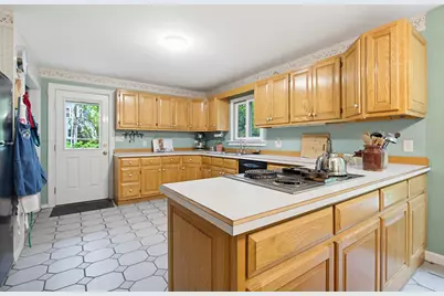 16 Depot Street, New Boston, NH 03070 - Photo 12