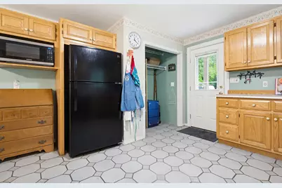 16 Depot Street, New Boston, NH 03070 - Photo 10