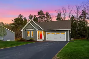 10 Wilson Way, Brentwood, NH 03833 - Photo 2