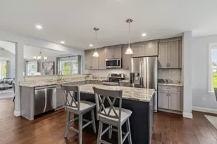 10 Wilson Way, Brentwood, NH 03833 - Photo 12