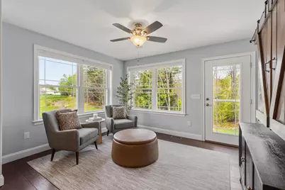 10 Wilson Way, Brentwood, NH 03833 - Photo 18