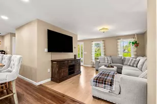 5 Spicebush Cir, Litchfield, NH 03052 - Photo 18