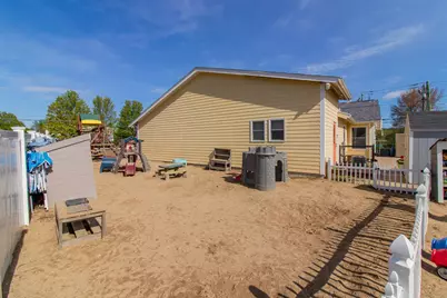 352 Elm Street, Milford, NH 03055 - Photo 10