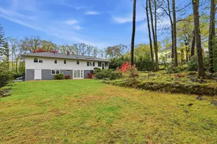 34 Beverly Dr, Manchester, NH 03104 - Photo 32