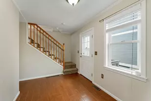 4 Viking St, Hampton, NH 03842 - Photo 4