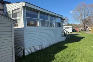 3 Willow St, Exeter, NH 03833 - Photo 4