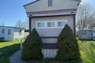 3 Willow St, Exeter, NH 03833 - Photo 2