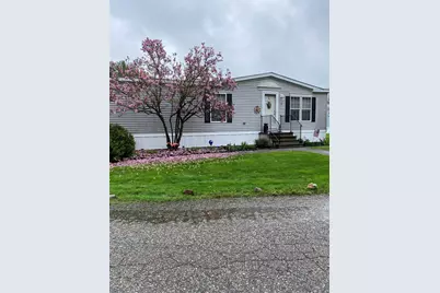 7 Sir Lancelot Drive, Exeter, NH 03833 - Photo 2