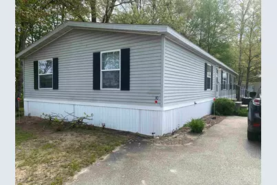 30 Stacey Avenue, Seabrook, NH 03874 - Photo 2
