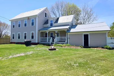 33 Court Street, Newport, NH 03773 - Photo 1