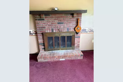 676 Cohas Avenue, Manchester, NH 03109 - Photo 8