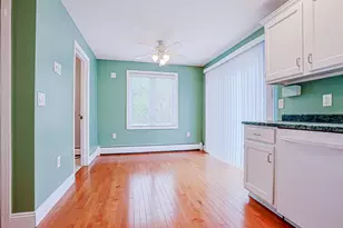 11 Valley W Way, Manchester, NH 03102 - Photo 8