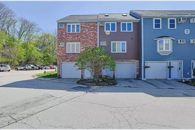 11 Valley West Way, Manchester, NH 03102 - Photo 2
