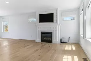 19 Lovering Rd, North Hampton, NH 03862 - Photo 8