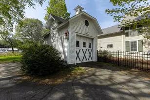 38 Elm St, Charlestown, NH 03603 - Photo 4