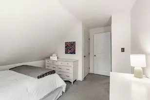 46 Pinecrest Dr, Bedford, NH 03110 - Photo 30