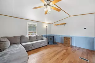 215 Leavitt Rd, Pittsfield, NH 03263 - Photo 12