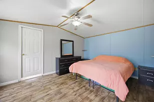 215 Leavitt Rd, Pittsfield, NH 03263 - Photo 24