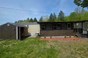 4 Robbins St, Hinsdale, NH 03451 - Photo 4