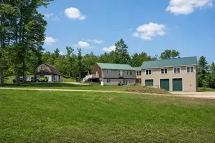 449 N Wakefield Rd, Wolfeboro, NH 03872 - Photo 2