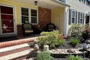 9 Oak Ridge Rd, Kensington, NH 03833 - Photo 4