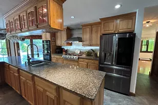 9 Oak Ridge Rd, Kensington, NH 03833 - Photo 12