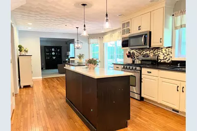 4 Felicia Drive, Newton, NH 03858 - Photo 4