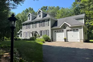 4 Felicia Dr, Newton, NH 03858 - Photo 1