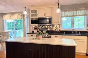 4 Felicia Dr, Newton, NH 03858 - Photo 8