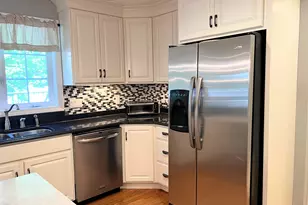 4 Felicia Dr, Newton, NH 03858 - Photo 6