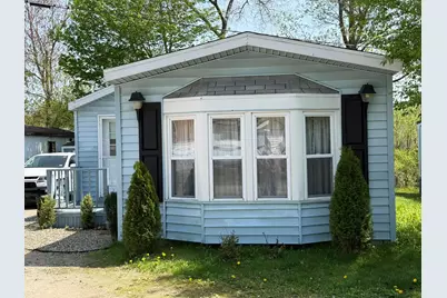 11 Christmas Tree Mobile Home Park, Epsom, NH 03234 - Photo 2