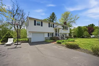 43 Matthias Street, Salem, NH 03079 - Photo 2