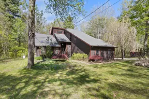 112 Gile Rd, Nottingham, NH 03290 - Photo 2