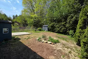 71 Myrtle St, Hillsboro, NH 03244 - Photo 12