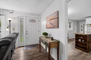 36 Oakwood Cir, Milford, NH 03055 - Photo 12